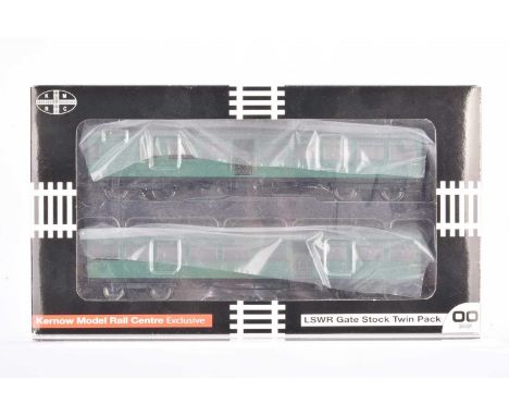 Kernow 00 Gauge K1004 LSWR Gate Stock in BR SR green,  in original box, E, appears unused, box VG