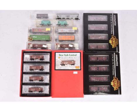 N Gauge American Freight Stock and Freight Stock Packs, all boxed/cased, Broadway Ltd Imports 3402/3404 NYC Steel Box Car fou
