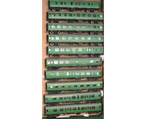 Bachmann 00 Gauge BR SR green Mk1 Coaches,  2nd (2) Ist/2nd (2), 1st/2nd/Brake, All 1st, 2nd/Brake, Buffet, Restaurant and Fu