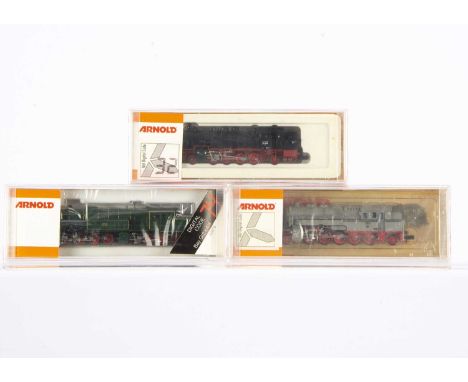 Arnold N Gauge German Steam Tank Locomotives three cased examples, 82292 BR 93 529 of the DR in black and Crimson livery, 822