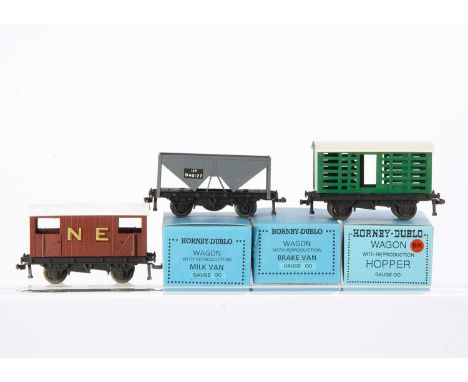 Limited Edition Hornby Dublo 00 Gauge 3-Rail wagons built by Bran Huxley in the style of Hornby 0 Gauge,  green Milk Van, NE 