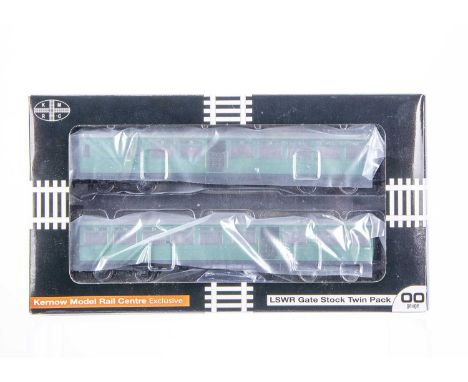 Kernow 00 Gauge K1004 LSWR Gate Stock in BR SR green,  Set 373, in original box, E, appears unused, box VG