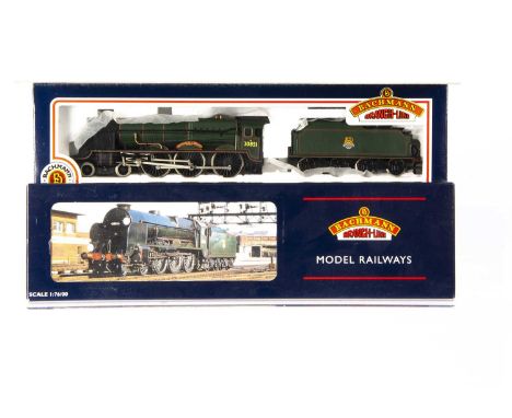 Bachmann 00 Gauge BR green Lord Nelson Class Locomotives and Tenders, 31-402 30851 'Sir Francis Drake' and 31-408 30850 'Lord