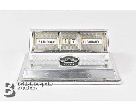 Aston Martin perpetual desk calendar, mechanical rotating windows, chrome-plated and black enamel finish, DB4, DB5 and DB6 er