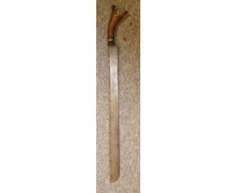 A SOUTHEAST ASIAN MACHETE, 19TH/EARLY 20TH CENTURY with broad single-edged blade formed with a long slender fuller along the 