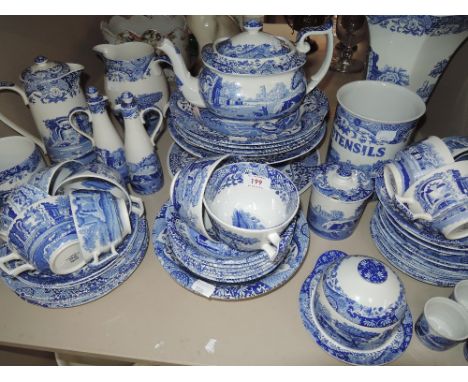 A large collection of Spode Italian tea and dinner ware