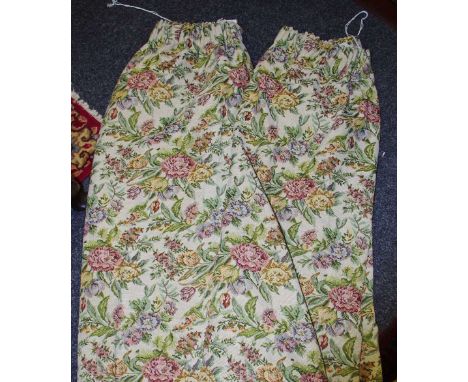 A pair of lined curtains, floral decoration. 183cm wide x 208cm fall.