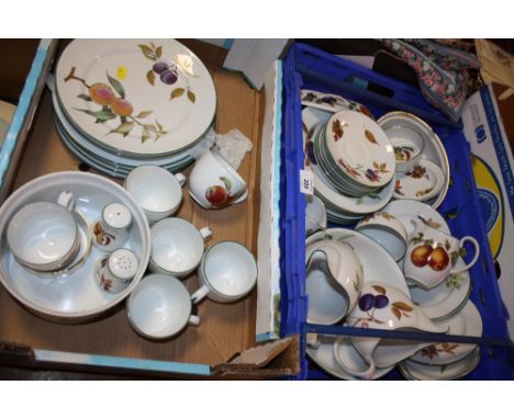TWO BOXES OF ROYAL WORCESTER EVESHAM CHINA