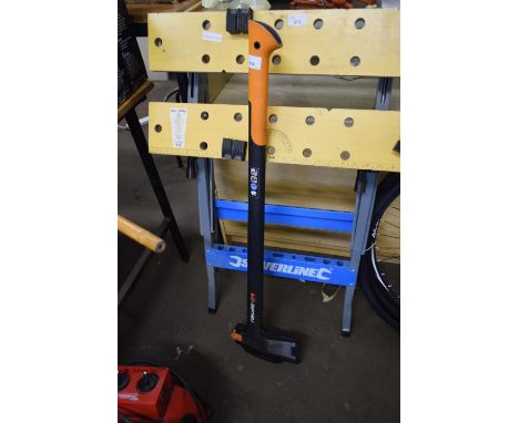 FISKARS AXE