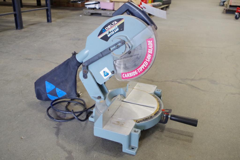 DELTA 10" Power Miter Saw w/ Dust Collection Bag. Clean, lightly used