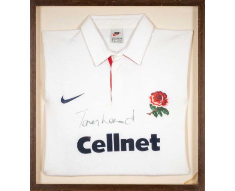 THE RUGBY CLUB HOUSE: ENGLAND 1997 RUGBY JERSEY, signed by Jason Leonard across chest, Nike size XL, embroidered English Rose