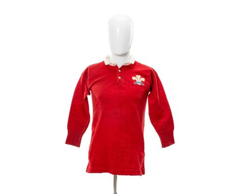 RUGBY CLUB HOUSE: EARLY 1920s MATCH-WORN WALES INTERNATIONAL JERSEY for Stephen Morris, embroidered Prince of Wales Feathers,