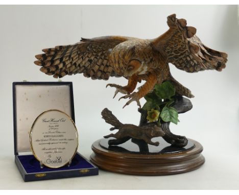 Goebel large model of Great Horned Owl: Limited edition of 200 pieces for the Eden Gallery, height 39cm.