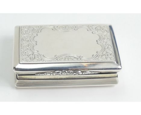 Silver Snuff box by Nathaniel Mills 1850: Victorian larger size box measuring 8cm x 5cm x 2.2cm. Clearly hallmarked for Birmi