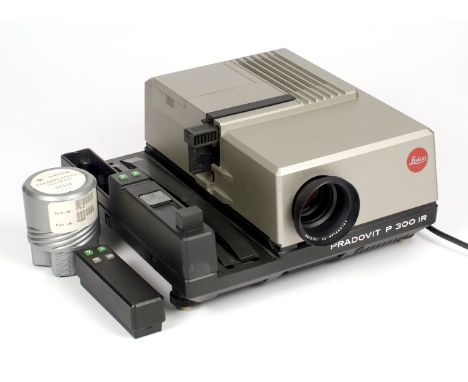 Leica Pradovit P300 IR 35mm Slide Projector. With 90mm f2.5 Colourplan lens. (slide changing arm occasionally slightly encroa