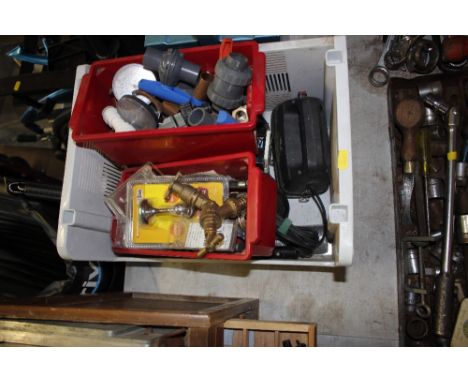 A box of various fittings; 12v lamp gauges etc.