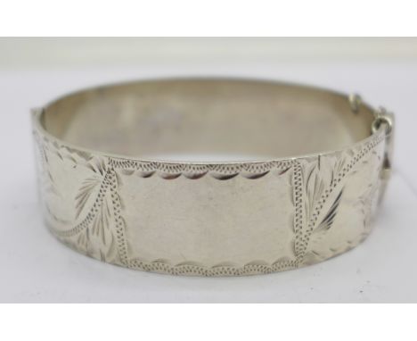 A Scottish silver bangle, 46g