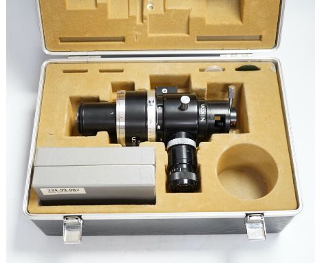 Nikon microscope photographic M-35S camera and lens with case