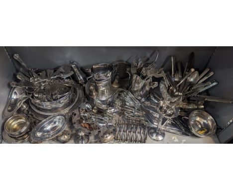 Mixed metalware and silver plate to include mixed flatware, Kings pattern and others, dishes and othersLocation: 11:4 