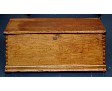 Antique Lebanese cedar trunk the lid needs to be glued, 97cm x 51cm, 41cm high approx