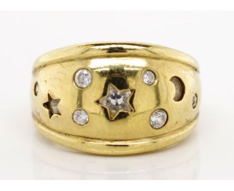 9ct yellow gold and simulant set ring with a star and crescent moon design marked 375 approx weight 3.73 grams, ring size N