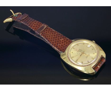 A gentlemen's gold-plated Omega electronic f300 Hz Genève chronometer strap watch, c.1970.Model no. 198-030 with a circular c