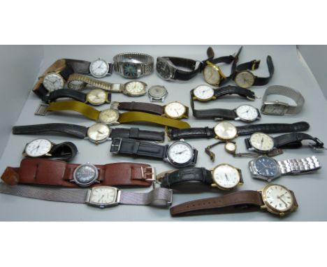 A collection of gentleman's wristwatches including Timex and Sekonda 