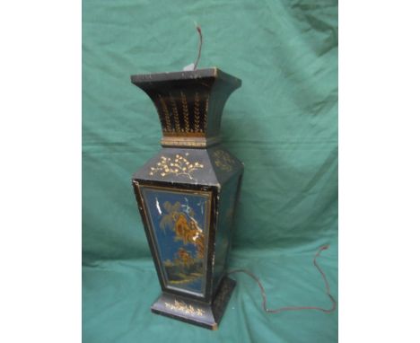 Chinese style wooden lamp base of vintage era for rewiring