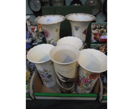 Selection of 5 long necked vases of ceramic nature, being 2 matching pairs