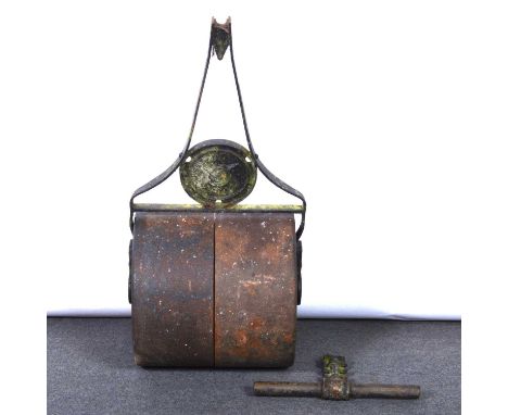 Cast iron garden lawn roller, handle as found, drum width 41cm..