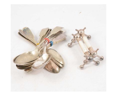 An electroplated English pattern basting spoon; a plated fiddle pattern basting spoon; a pair of mother-of-pearl mounted knif