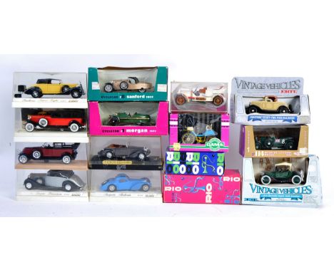 A collection of 15x assorted scale diecast classic car models to include Solido, Rio, Ertl, Gama and Brumm examples. All mode