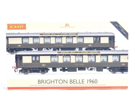 A Hornby 00 gauge model railway train set pack R3184 Brighton Belle 1960 twin car set comprising Car 90 &amp; Car 91. Appears