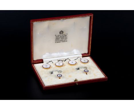 A SET OF DRESS STUDS c.1956 by Deakin and Francis in 9ct gold each set with a small eight cut diamond and mother of pearl wit