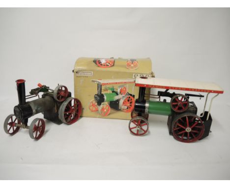 Mamod steam traction engine in original box, together with an unboxed Mamod steam traction engine