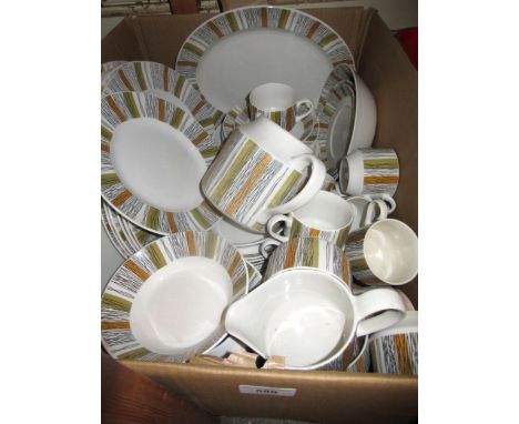 Quantity of Midwinter Sienna pattern dinner and teaware