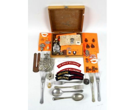 A group of WWII British army buttons and cloth badges including with some replicas, including overall thirty nine badges, ove