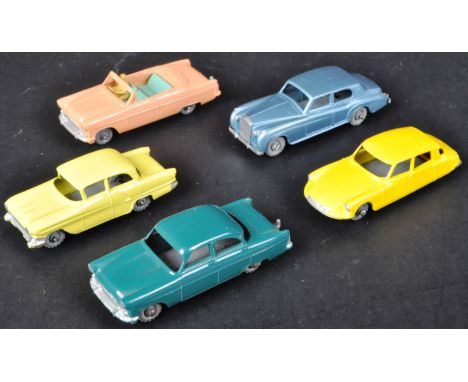 A collection of x5 original vintage Lesney made Matchbox Series diecast models comprising No. 45 Vauxhall Victor, No. 33 Ford