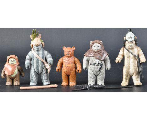 Star Wars - a collection of x5 original vintage Kenner / Palitoy made action figures, to include; Paploo, Wicket W Warrick, L
