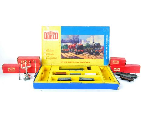 A collection of original vintage Hornby Dublo 00 gauge model railway trainset locomotive items to include; Set 2030 Diesel-El