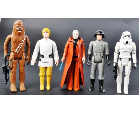 Star Wars - a collection of x4 original vintage Kenner / Palitoy made Star Wars action figures. All from the ' First 12 ' fig