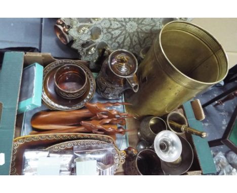 A good mixed lot to include good quality brass ware, a Sylvac ceramic table ware with impressed marks to the base 4033, plate