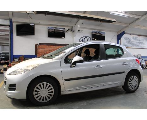 Make &amp; Model: Peugeot 207 S 5drDate of Reg: KU60 WJZColour: Silvercc: 1360MoT: 11-09-2022Fuel Type: PETROLMileage: 85kTra