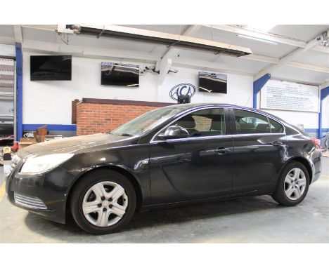 Make &amp; Model: Vauxhall Insignia ExclDate of Reg: DY11 UPVColour: Blackcc: 1796MoT: 15-01-2023Fuel Type: PETROLMileage: 78