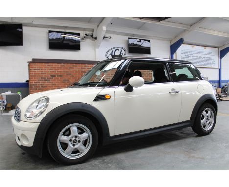 Make &amp; Model: Mini CooperDate of Reg: VK09 ZDZColour: Whitecc: 1598MoT: 15-08-2023Fuel Type: PETROLMileage: 78kTransmissi