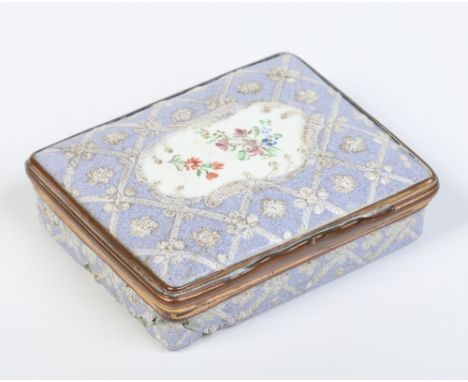 An 18th century Continental enamel snuff box with hinged cover. With lilac ground and panels containing flowers, 6.5cm wide. 