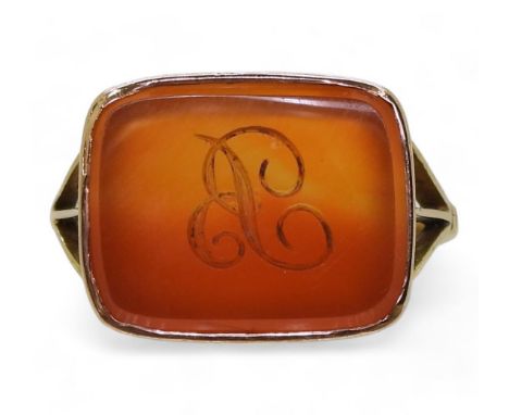 A 9ct gold intaglio monogramed carnelian signet ring, size approx T, weight 5gms Condition Report:Available upon request