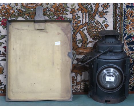 A lot comprising 20th century L.M.S railway lantern and an Anderson's, Elgin patent photo development tray (2) Condition Repo
