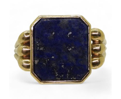 A German 333 (8ct gold) ring, set with a large square lapis lazuli, size approx T1/2, weight 5.6gms Condition Report:Availabl