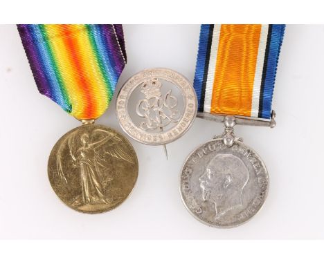 Medals of 1385 Thomas Russell Duff of the Royal Artillery comprising WWI war medal and victory medal [1385 T R DUFF RA] and G